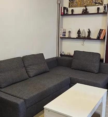 22m2 A Ivry/seine-a 200 Metres De Paris. Proche Metro 7 Apartment *